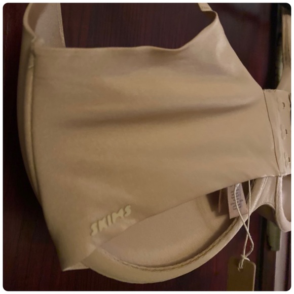SKIMS Ultimate Push-Up Balconette Bra in Color Clay 34DDD - NWT - Picture 8 of 11